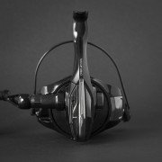 05_carrete_cinnetic_explorer_7000_crbk_210027.jpg