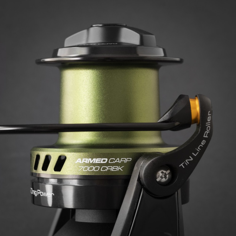 03_carrete_cinnetic_armed_carp_7000_crbk_210164.jpg