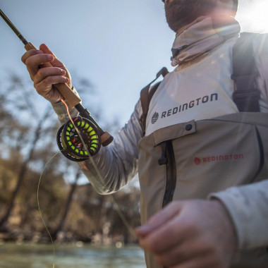 Modelo Camiseta Hombre Redington Manga Larga Gray