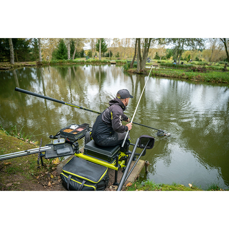 15_mango_sacadera_matrix_ethos_xr_power_4_5m_landing_net_handle.jpg